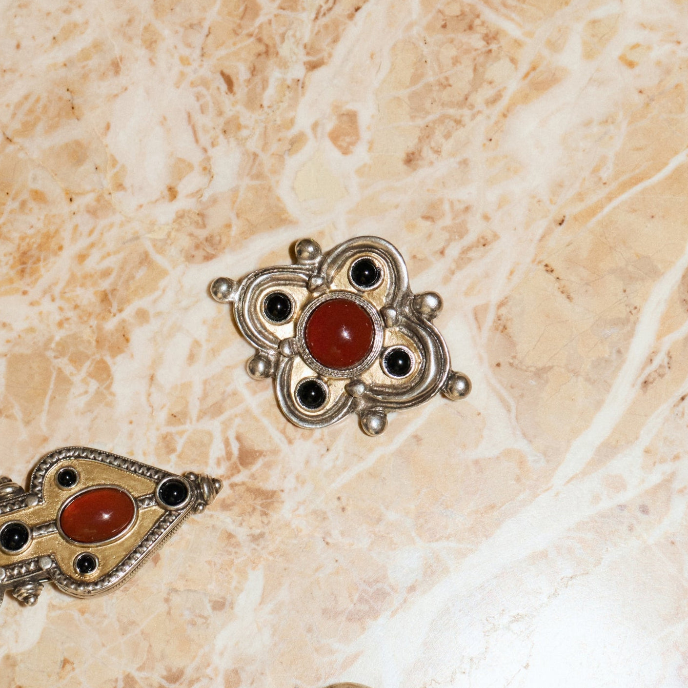 Talière Pin