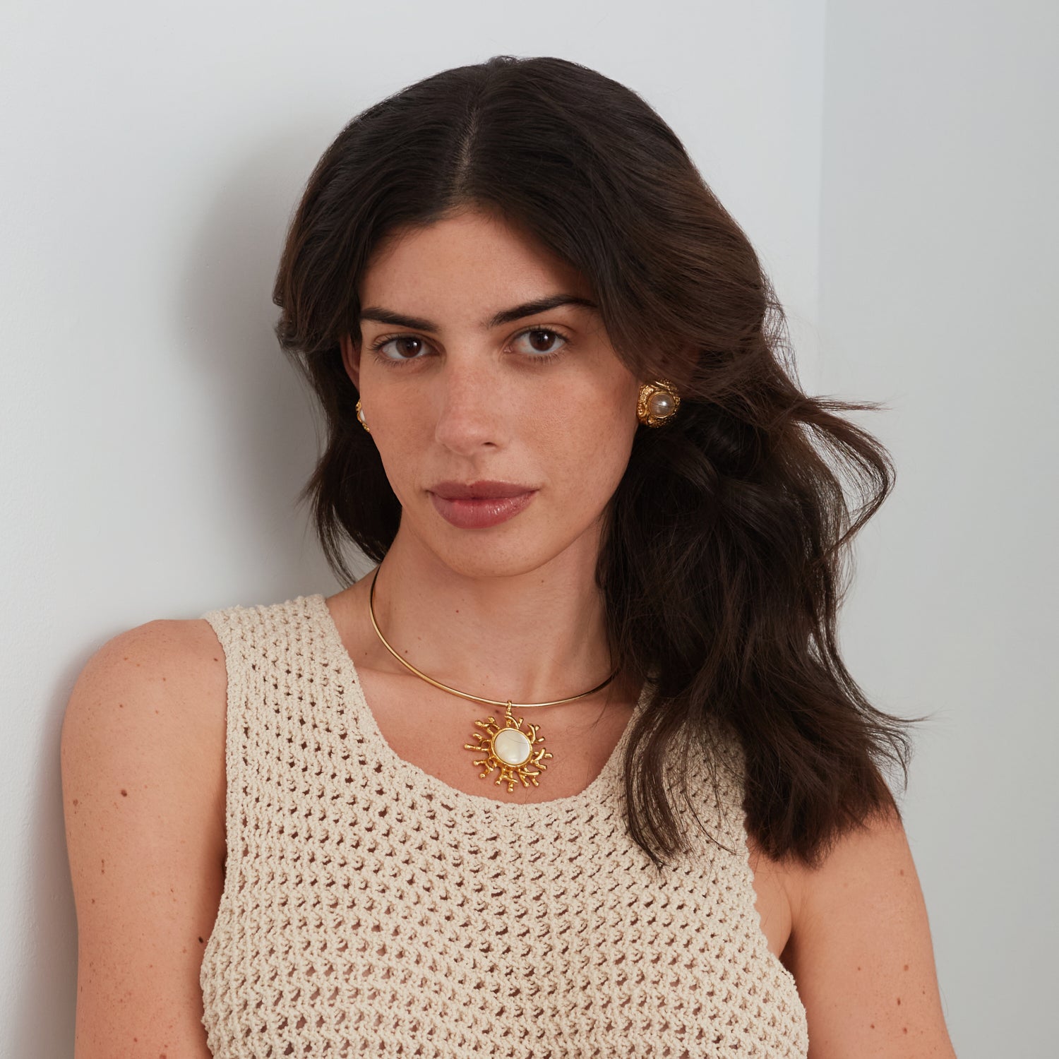 Ara Necklace