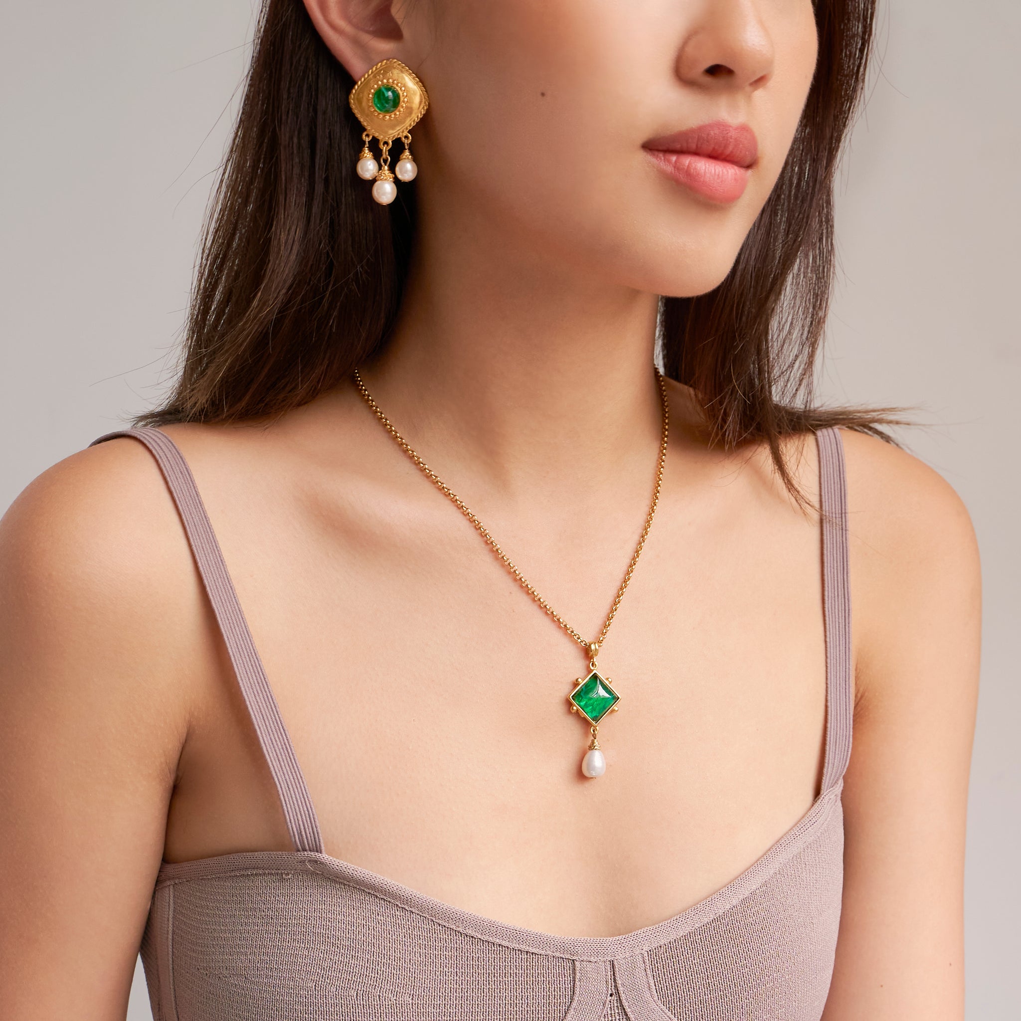 Green Necklace - Buy Green Necklace Online in India