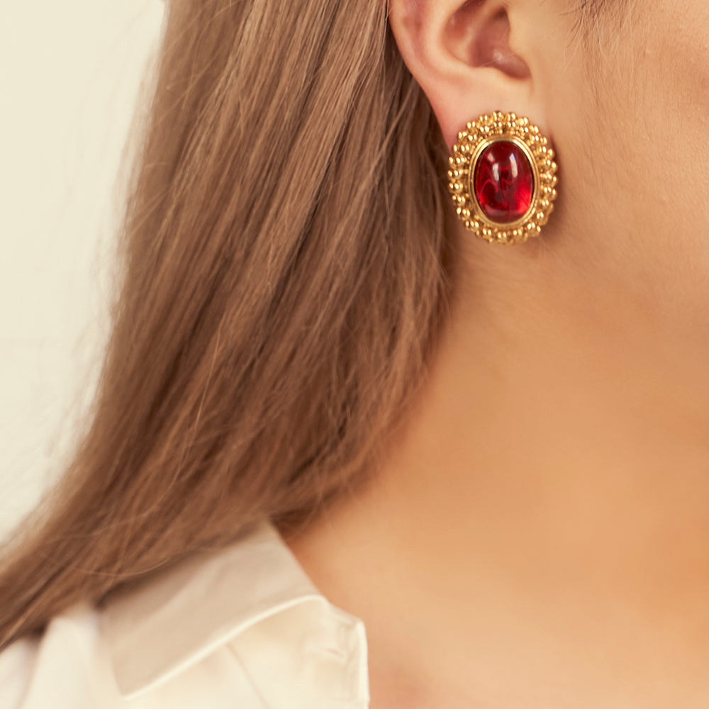 model wearing hypoallergenic gold clip on earrings