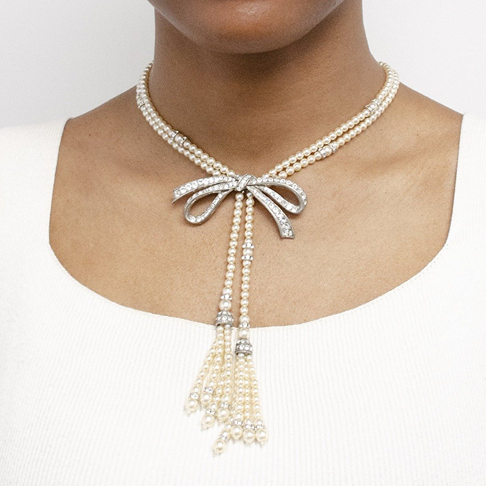 Bow Chain Necklace