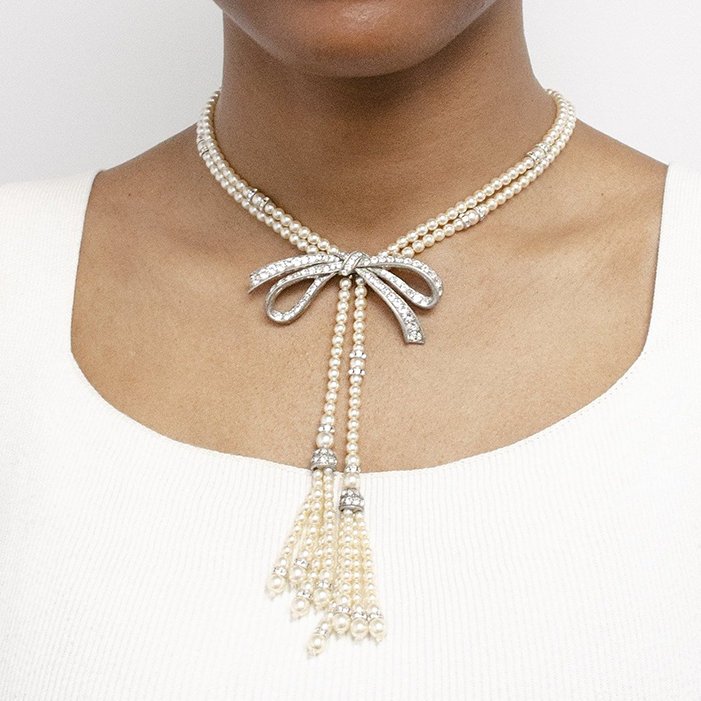 Chanel Gold Chain And Pearl Necklace With Gold Bow Details
